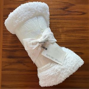 Barefoot Dreams White “Elephant” Baby Receiving Blanket New With Tags